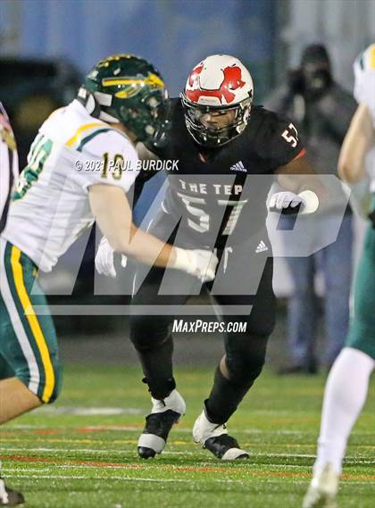 Thumbnail 2 in Imhotep Charter vs Penn-Trafford (PIAA 5A Championship) photogallery.