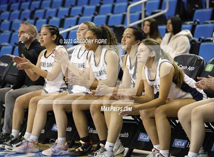 Thumbnail 2 in Harvard-Westlake @ Notre Dame (SO) photogallery.