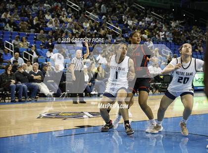 Thumbnail 2 in Harvard-Westlake @ Notre Dame (SO) photogallery.