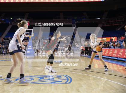Thumbnail 1 in Harvard-Westlake @ Notre Dame (SO) photogallery.