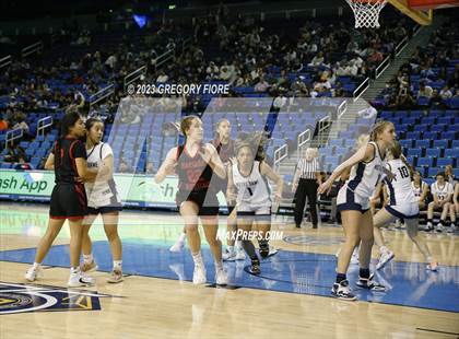 Thumbnail 1 in Harvard-Westlake @ Notre Dame (SO) photogallery.