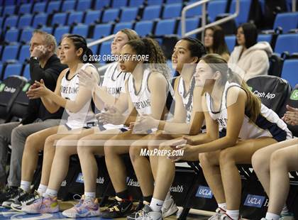 Thumbnail 1 in Harvard-Westlake @ Notre Dame (SO) photogallery.