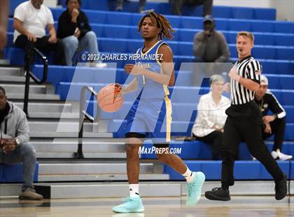 Thumbnail 2 in Hamshire-Fannett vs. Madisonville (Mike Dacus Classic) photogallery.