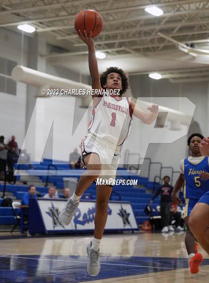 Thumbnail 2 in Hamshire-Fannett vs. Madisonville (Mike Dacus Classic) photogallery.