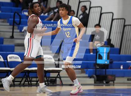 Thumbnail 3 in Hamshire-Fannett vs. Madisonville (Mike Dacus Classic) photogallery.