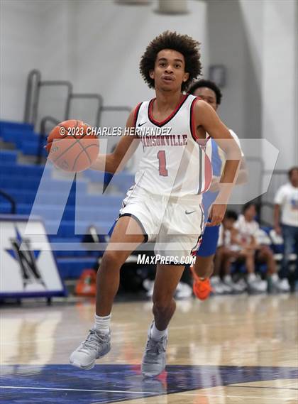 Thumbnail 1 in Hamshire-Fannett vs. Madisonville (Mike Dacus Classic) photogallery.
