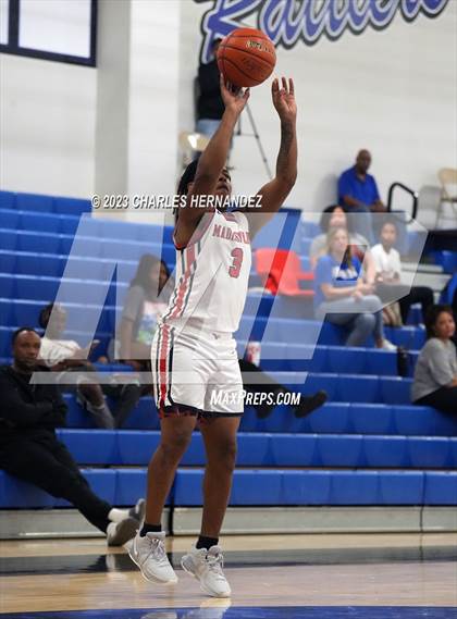 Thumbnail 3 in Hamshire-Fannett vs. Madisonville (Mike Dacus Classic) photogallery.
