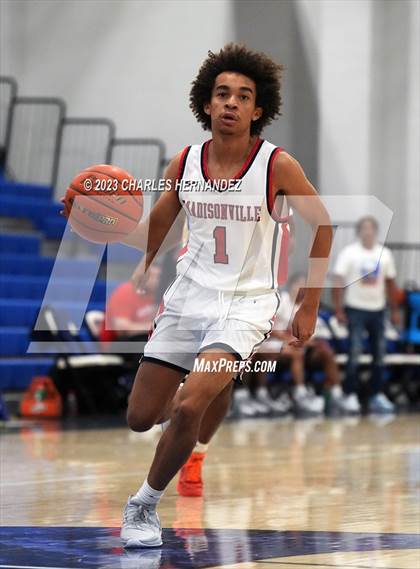 Thumbnail 3 in Hamshire-Fannett vs. Madisonville (Mike Dacus Classic) photogallery.