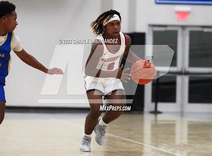 Thumbnail 3 in Hamshire-Fannett vs. Madisonville (Mike Dacus Classic) photogallery.