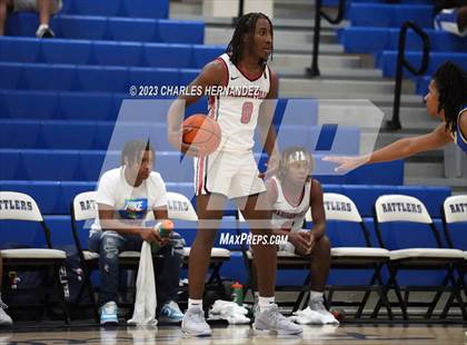 Thumbnail 3 in Hamshire-Fannett vs. Madisonville (Mike Dacus Classic) photogallery.