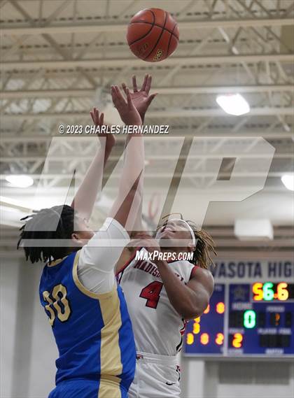 Thumbnail 3 in Hamshire-Fannett vs. Madisonville (Mike Dacus Classic) photogallery.