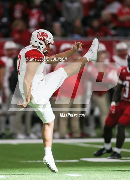 Thumbnail 2 in Katy vs. North Shore (UIL 6A D1 Quarterfinal) photogallery.