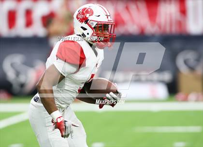 Thumbnail 1 in Katy vs. North Shore (UIL 6A D1 Quarterfinal) photogallery.