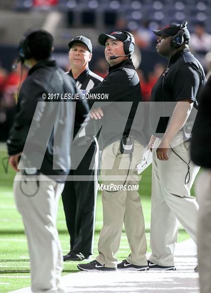 Thumbnail 3 in Katy vs. North Shore (UIL 6A D1 Quarterfinal) photogallery.