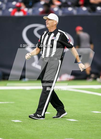 Thumbnail 3 in Katy vs. North Shore (UIL 6A D1 Quarterfinal) photogallery.