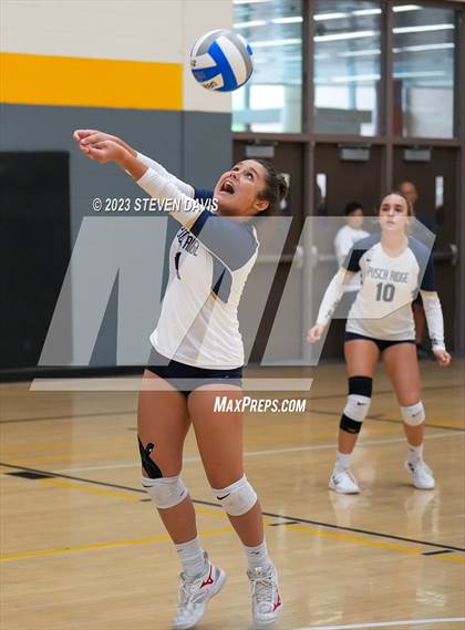 Thumbnail 2 in Arizona Lutheran Academy vs. Pusch Ridge Christian Academy photogallery.