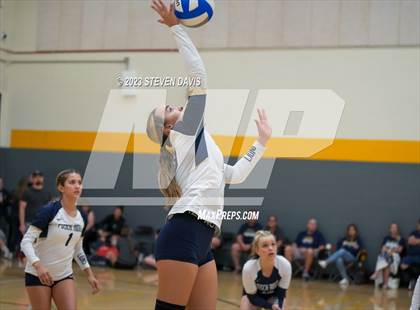 Thumbnail 1 in Arizona Lutheran Academy vs. Pusch Ridge Christian Academy photogallery.