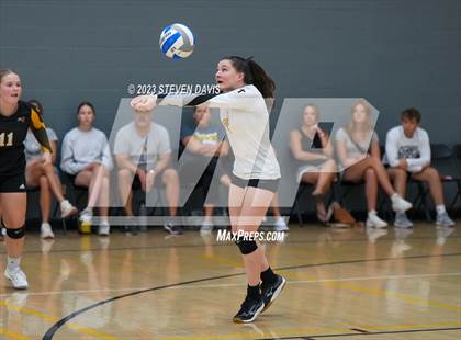 Thumbnail 2 in Arizona Lutheran Academy vs. Pusch Ridge Christian Academy photogallery.