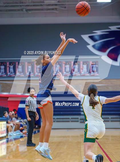 Thumbnail 3 in DeSoto vs McKinney North (Allen Hoopfest Tournament) photogallery.