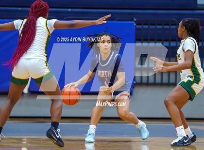 Thumbnail 2 in DeSoto vs McKinney North (Allen Hoopfest Tournament) photogallery.