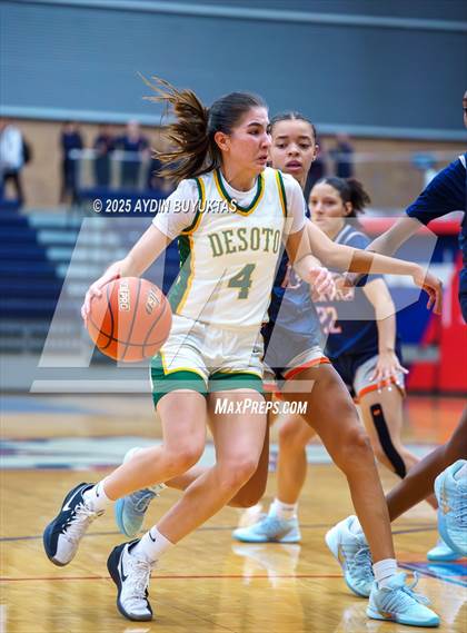 Thumbnail 1 in DeSoto vs McKinney North (Allen Hoopfest Tournament) photogallery.