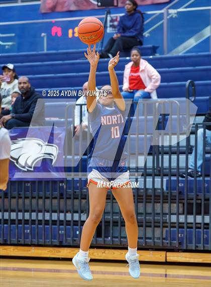 Thumbnail 3 in DeSoto vs McKinney North (Allen Hoopfest Tournament) photogallery.