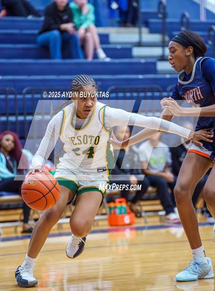 Thumbnail 1 in DeSoto vs McKinney North (Allen Hoopfest Tournament) photogallery.