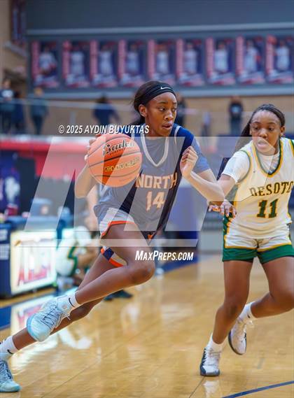 Thumbnail 2 in DeSoto vs McKinney North (Allen Hoopfest Tournament) photogallery.