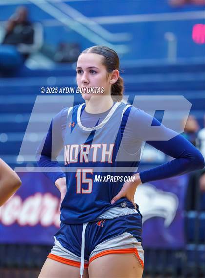 Thumbnail 3 in DeSoto vs McKinney North (Allen Hoopfest Tournament) photogallery.