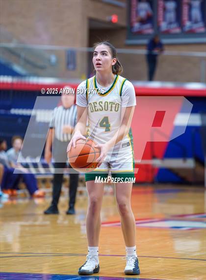 Thumbnail 3 in DeSoto vs McKinney North (Allen Hoopfest Tournament) photogallery.