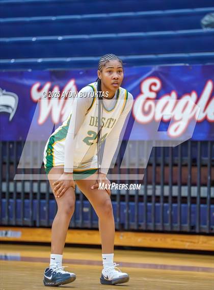 Thumbnail 2 in DeSoto vs McKinney North (Allen Hoopfest Tournament) photogallery.