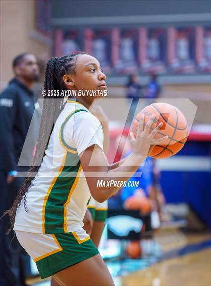 Thumbnail 2 in DeSoto vs McKinney North (Allen Hoopfest Tournament) photogallery.