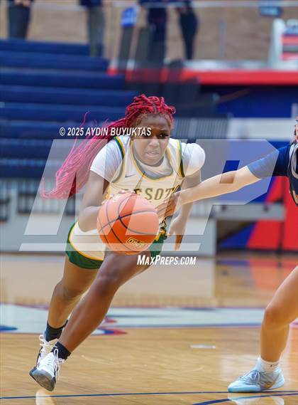 Thumbnail 3 in DeSoto vs McKinney North (Allen Hoopfest Tournament) photogallery.