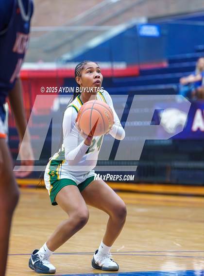 Thumbnail 2 in DeSoto vs McKinney North (Allen Hoopfest Tournament) photogallery.