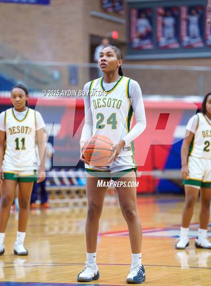 Thumbnail 3 in DeSoto vs McKinney North (Allen Hoopfest Tournament) photogallery.