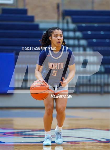 Thumbnail 3 in DeSoto vs McKinney North (Allen Hoopfest Tournament) photogallery.