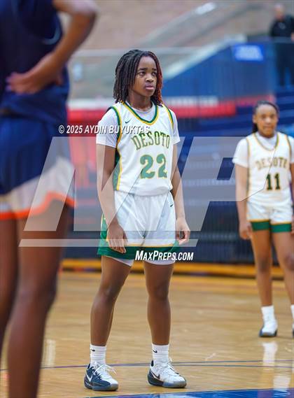 Thumbnail 2 in DeSoto vs McKinney North (Allen Hoopfest Tournament) photogallery.