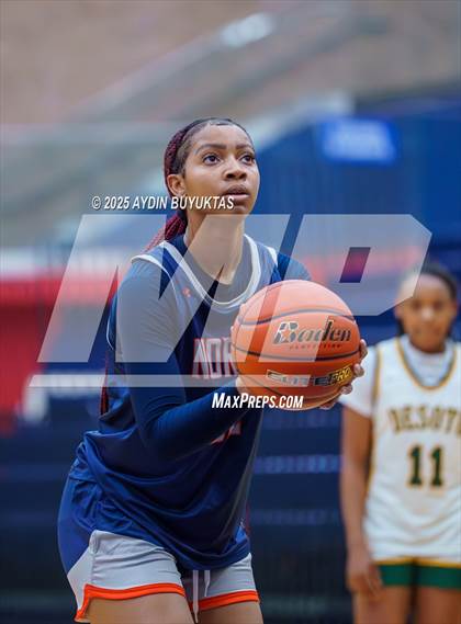 Thumbnail 3 in DeSoto vs McKinney North (Allen Hoopfest Tournament) photogallery.
