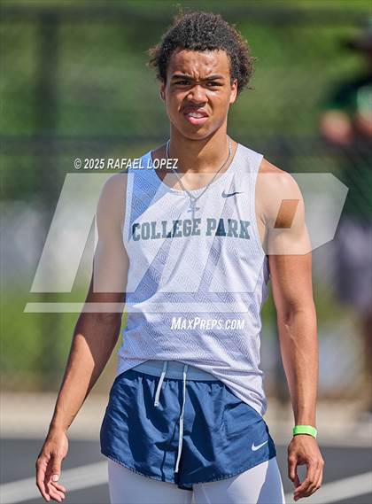 Thumbnail 2 in UIL 6A Track & Field Area 13&14 (4x100M) photogallery.
