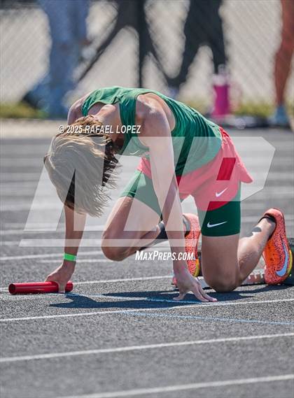 Thumbnail 2 in UIL 6A Track & Field Area 13&14 (4x100M) photogallery.