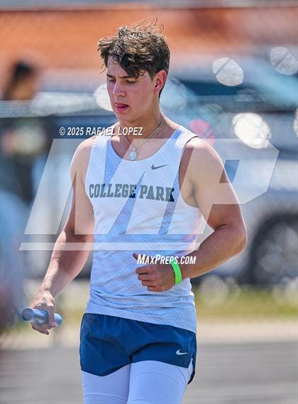 Thumbnail 1 in UIL 6A Track & Field Area 13&14 (4x100M) photogallery.