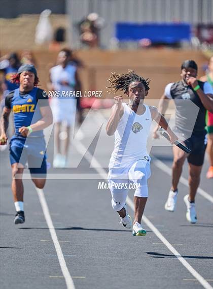 Thumbnail 2 in UIL 6A Track & Field Area 13&14 (4x100M) photogallery.