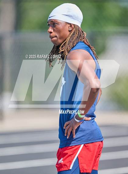 Thumbnail 3 in UIL 6A Track & Field Area 13&14 (4x100M) photogallery.