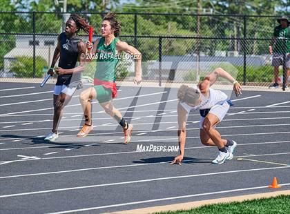Thumbnail 1 in UIL 6A Track & Field Area 13&14 (4x100M) photogallery.