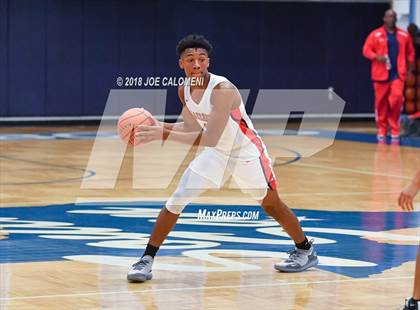 Thumbnail 3 in Atascocita vs East Central (South San Boys Basketball Tournament) photogallery.