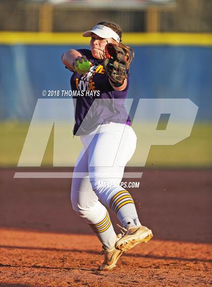 Thumbnail 3 in Alexandria @ North Desoto photogallery.
