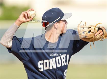 Thumbnail 3 in Sonora @ Fullerton photogallery.