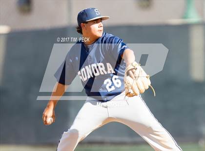 Thumbnail 1 in Sonora @ Fullerton photogallery.