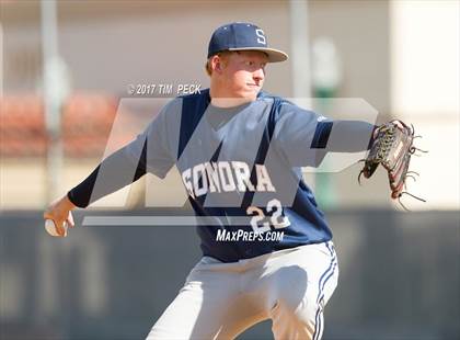 Thumbnail 3 in Sonora @ Fullerton photogallery.