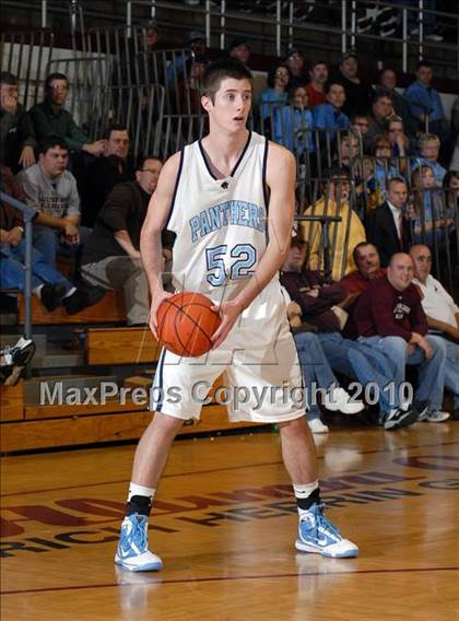Thumbnail 3 in Pinckneyville vs Hamilton County  (Benton Invitational Tournament) photogallery.